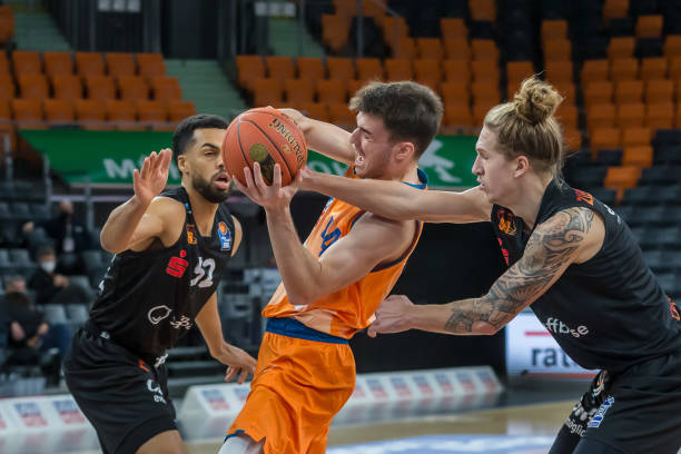 既有球员的 既有球员的