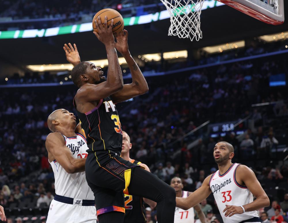 了展示球技 了展示球技